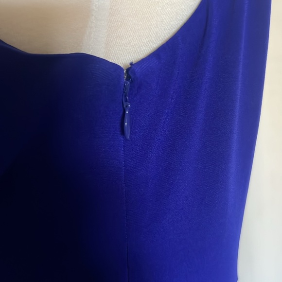Calvin Klein One Shoulder with Silver detail Size 10 - Picture 6 of 14